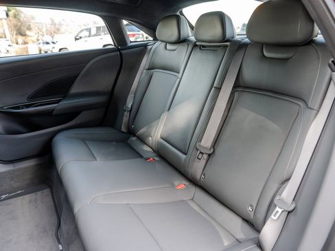 Used 2024 Lucid Air Pure image 19