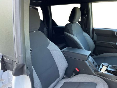 Used 2025 Ford Bronco Big Bend AWD/4WD image 15