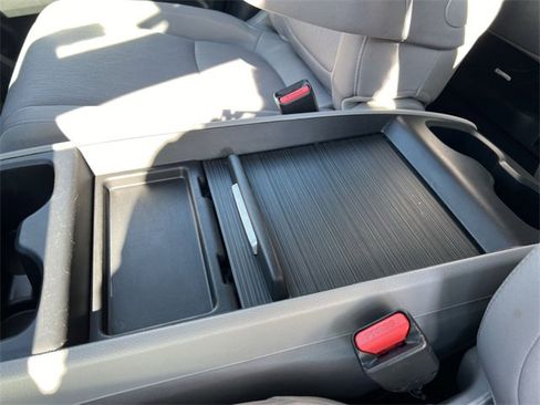 Used 2024 Honda Odyssey EX image 19
