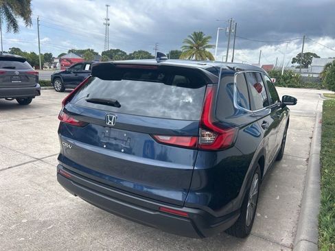 Used 2023 Honda CR-V EX-L image 7