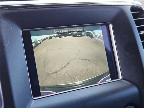 Used 2018 Jeep Grand Cherokee Limited RWD image 18