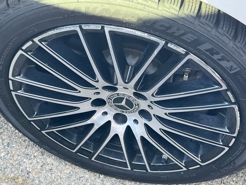 Used 2024 Mercedes-Benz C 300 Sedan image 10