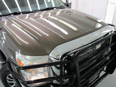 Used 2015 Ford F250 Lariat w/ Chrome Package AWD/4WD image 18