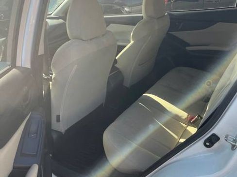 Used 2019 Subaru Impreza 2.0i Premium AWD/4WD image 12