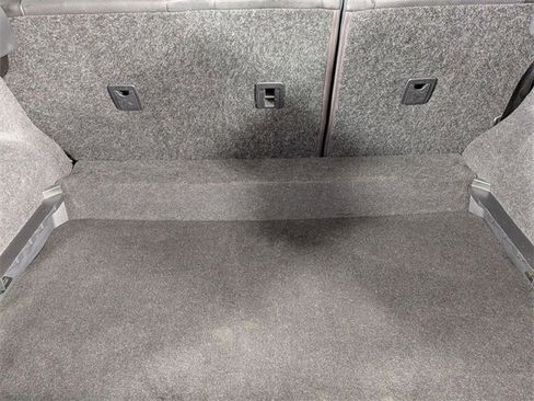 Used 2018 Nissan Rogue Sport SL w/ SL Premium Package image 27