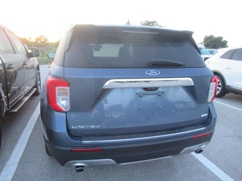 Used 2020 Ford Explorer Limited RWD image 4