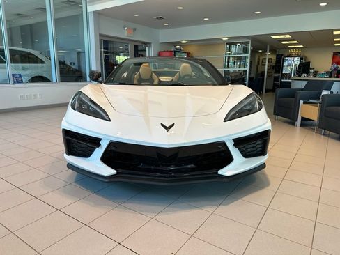 Certified 2023 Chevrolet Corvette Stingray Premium Conv w/ Z51 Performance Package RWD image 8