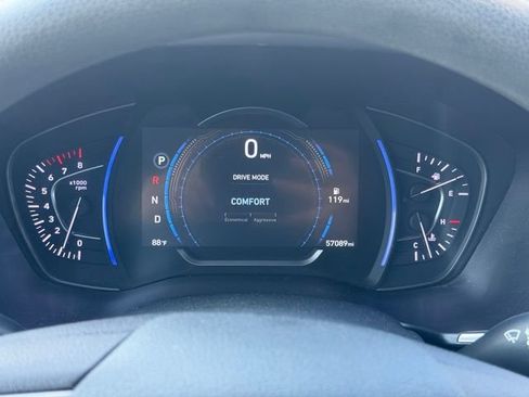 Used 2020 Hyundai Santa Fe SEL FWD image 27