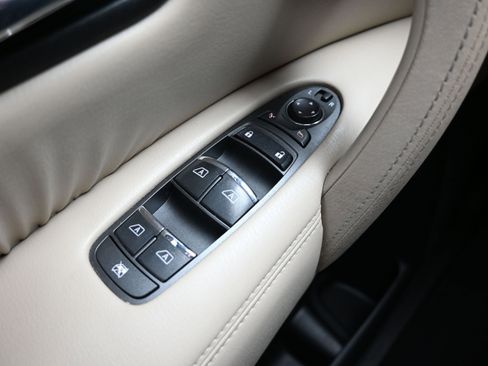 Used 2018 Nissan Armada Platinum w/ Captain Seat Package RWD image 25