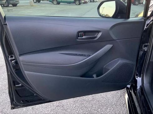 Certified 2025 Toyota Corolla LE image 20