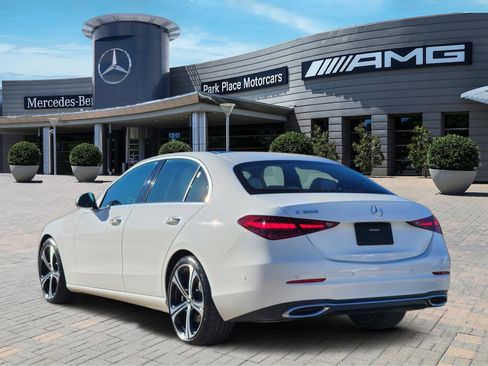 Used 2023 Mercedes-Benz C 300 Sedan image 4