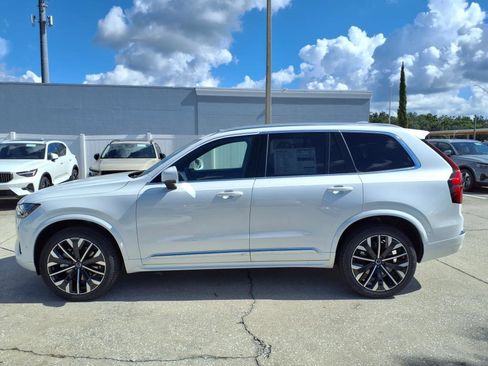 New 2026 Volvo XC90 B6 Plus w/ Protection Package Premier image 4