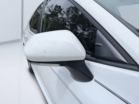 Used 2025 Toyota Camry LE FWD image 11