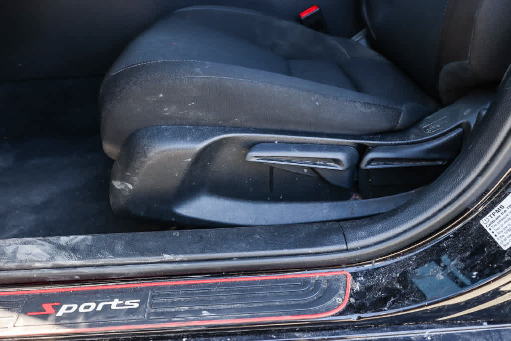 Used 2025 Honda Civic LX image 19