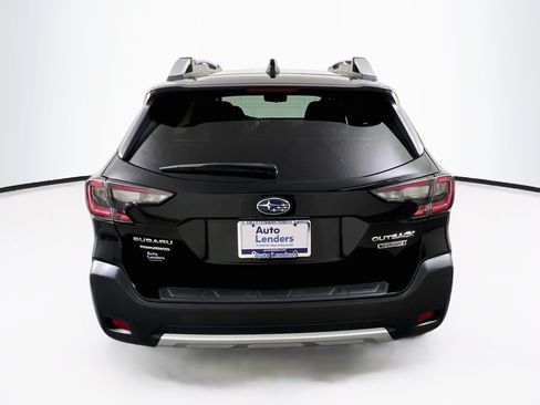 Used 2023 Subaru Outback Touring AWD/4WD image 6