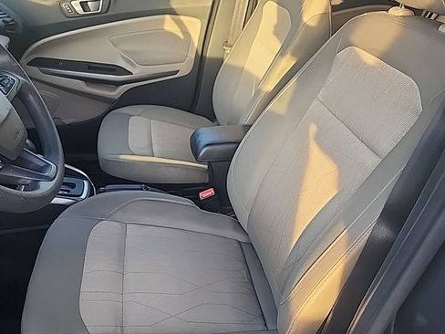 Used 2021 Ford EcoSport SE FWD image 6