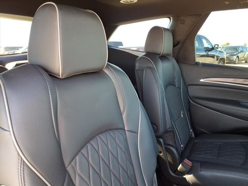 Certified 2024 Buick Enclave Avenir w/ Avenir Technology Package image 14