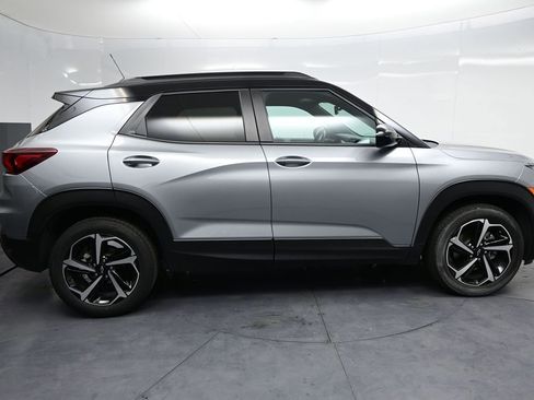 Used 2023 Chevrolet TrailBlazer RS w/ Convenience Package FWD image 4
