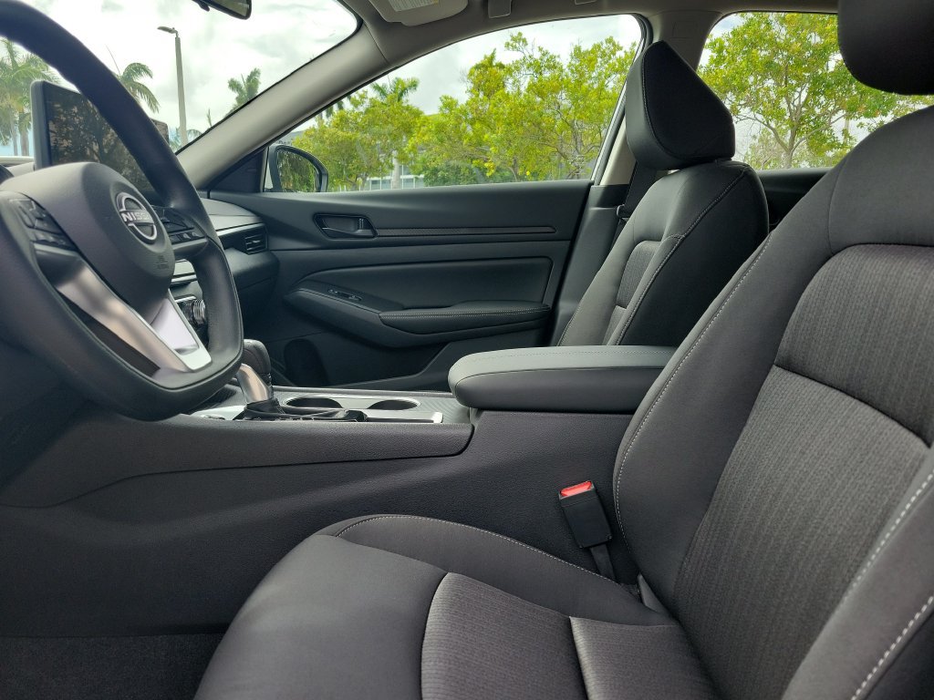 New 2026 Nissan Altima 2.5 SV FWD image 23
