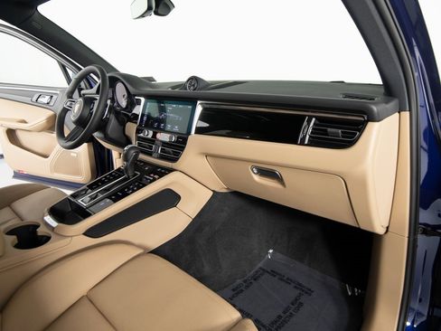 New 2026 Porsche Macan S image 29