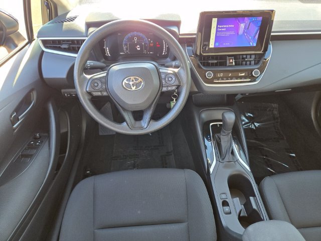 Used 2026 Toyota Corolla LE FWD image 17