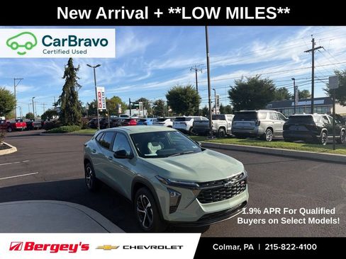 Used 2024 Chevrolet Trax RS w/ Driver Confidence Package FWD image 1
