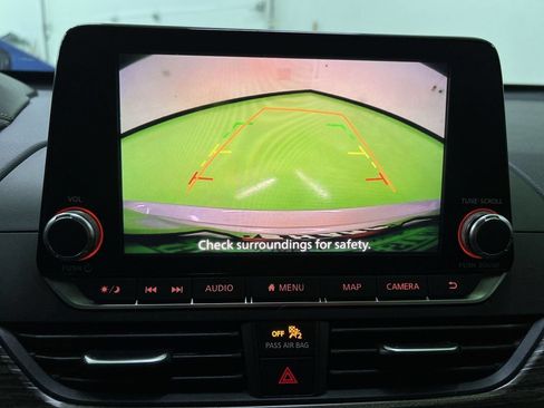 Used 2019 Nissan Altima 2.5 SL FWD image 15