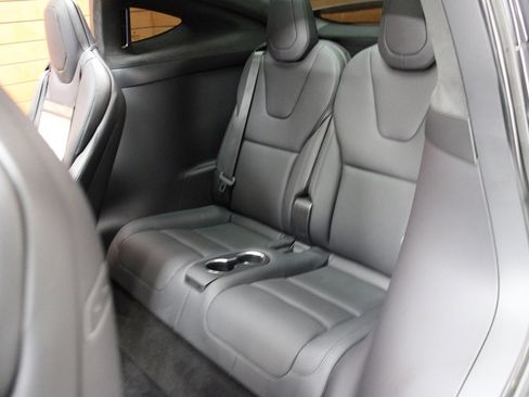 Used 2022 Tesla Model X Plaid image 15