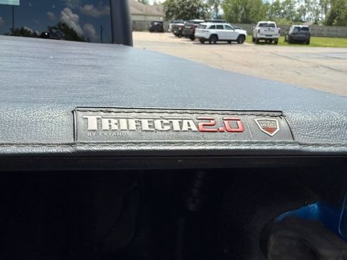 Used 2021 Jeep Gladiator Mojave AWD/4WD image 13