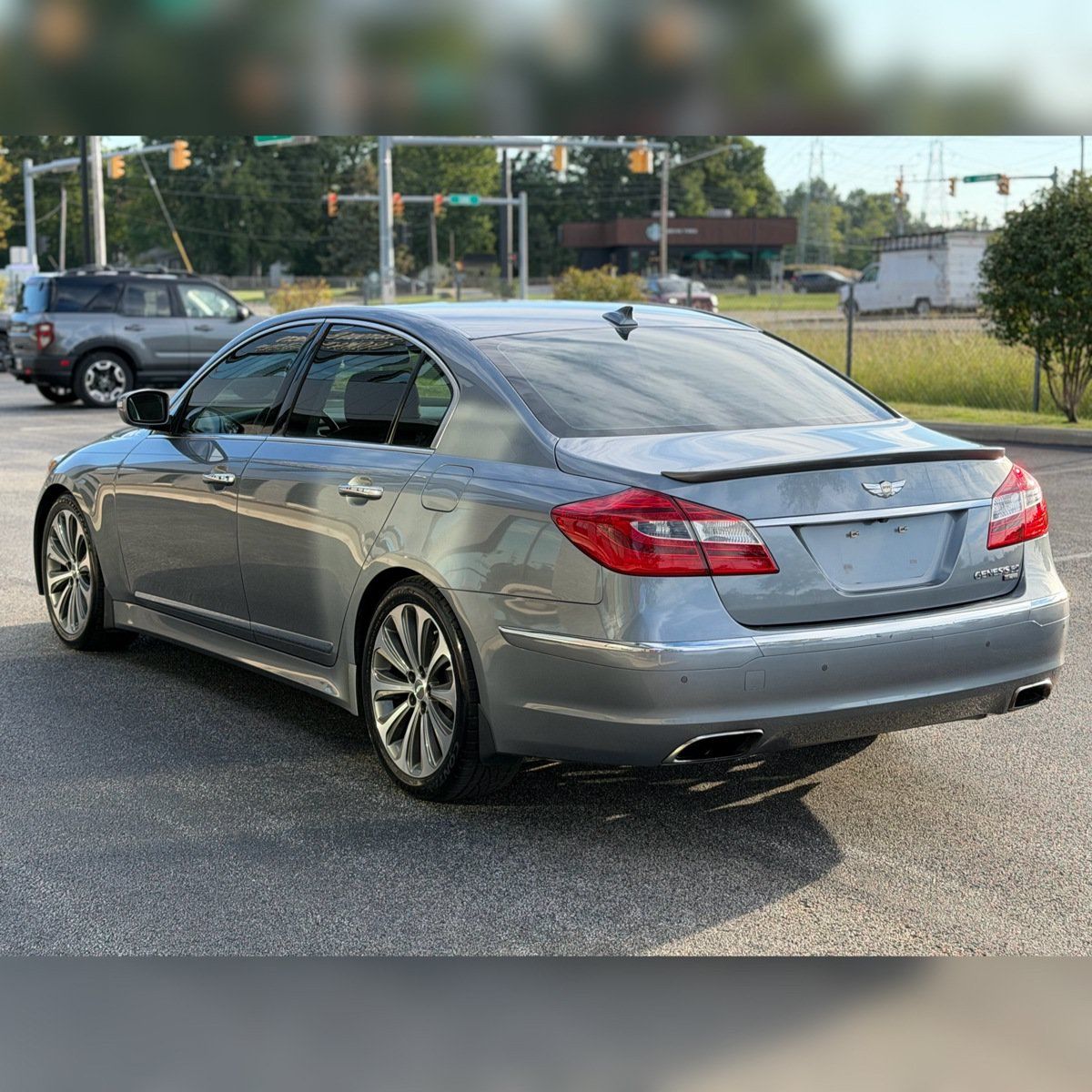 Used 2013 Hyundai Genesis 5.0 R-Spec RWD image 3