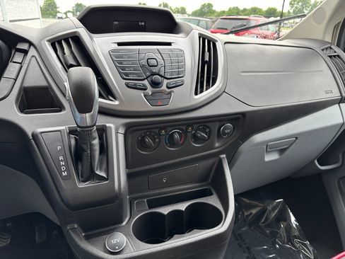 Used 2017 Ford Transit 350 XLT RWD image 32