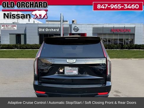 Used 2022 Cadillac Escalade Sport Platinum w/ LPO, ONYX Package image 8