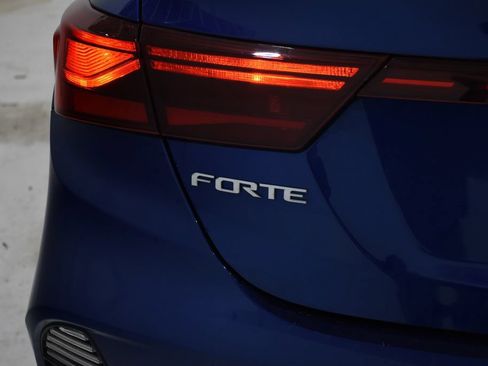 Used 2024 Kia Forte LXS FWD image 29