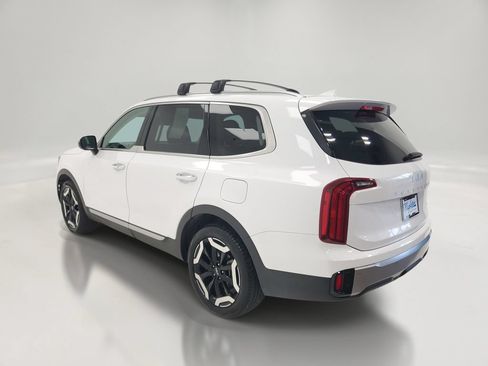 Used 2025 Kia Telluride S AWD/4WD image 6