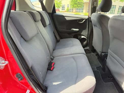 Used 2013 Honda Fit image 37
