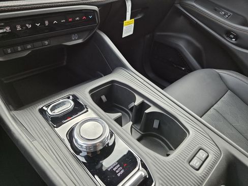 New 2026 Jeep Cherokee Overland AWD/4WD image 12