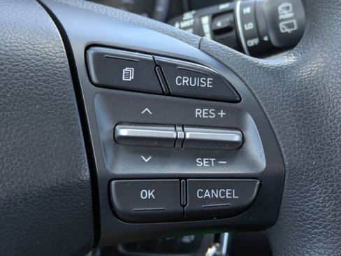 Used 2021 Hyundai Kona SE image 21