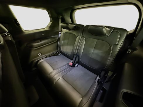 Used 2024 Jeep Grand Cherokee L Altitude image 29