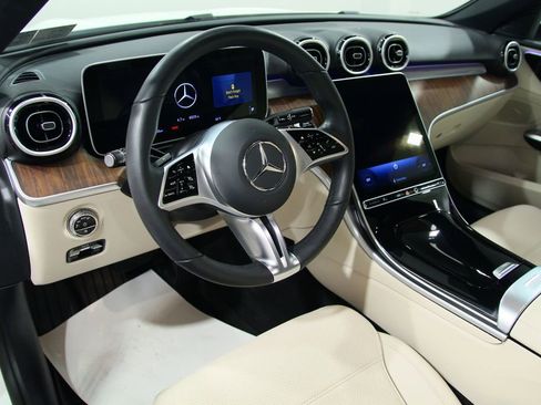 Certified 2025 Mercedes-Benz C 300 4MATIC Sedan image 5