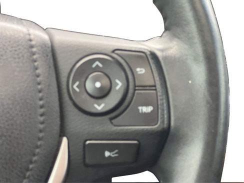 Used 2017 Toyota RAV4 SE w/ Power Special Value Package AWD/4WD image 18