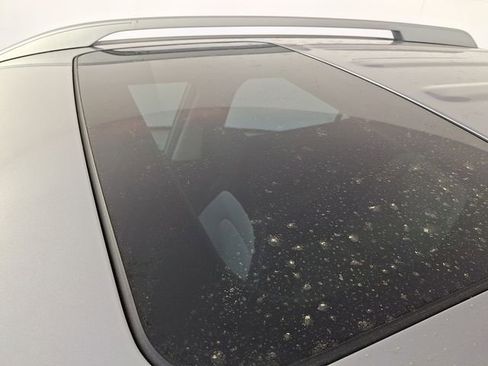 New 2026 Hyundai Venue SEL FWD image 13