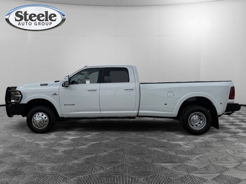 New 2025 RAM 3500 Longhorn image 2