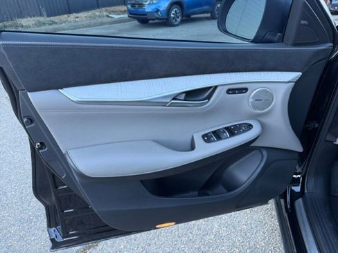 Certified 2023 INFINITI QX50 Sensory image 21