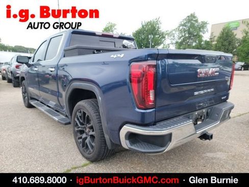 Used 2023 GMC Sierra 1500 SLT w/ SLT Premium Package AWD/4WD image 4