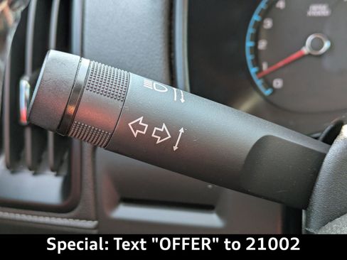 Used 2018 GMC Canyon SLE w/ SLE Convenience Package image 29