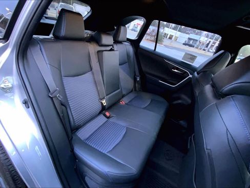 Used 2025 Toyota RAV4 XSE w/ Weather Package image 20