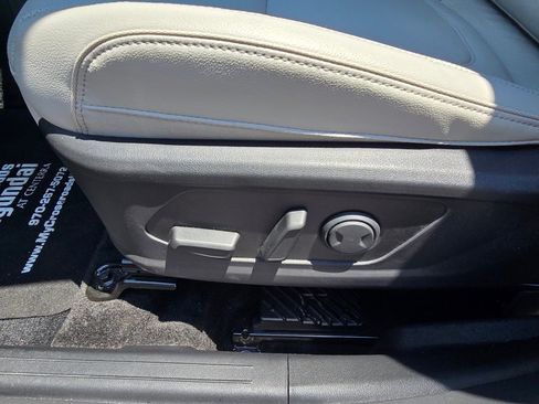 Used 2024 Hyundai Tucson Limited AWD/4WD image 14