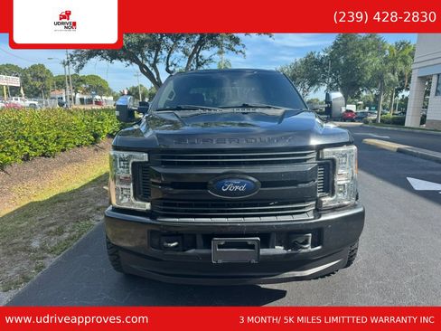 Used 2017 Ford F250 XLT AWD/4WD image 2