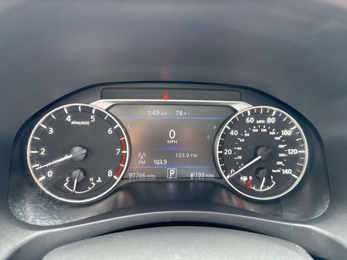 Used 2021 Nissan Altima 2.5 SV w/ SV Premium Package AWD/4WD image 12