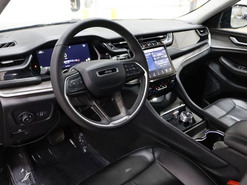 Used 2023 Jeep Grand Cherokee L Limited w/ Trailer Tow Group (B) image 25